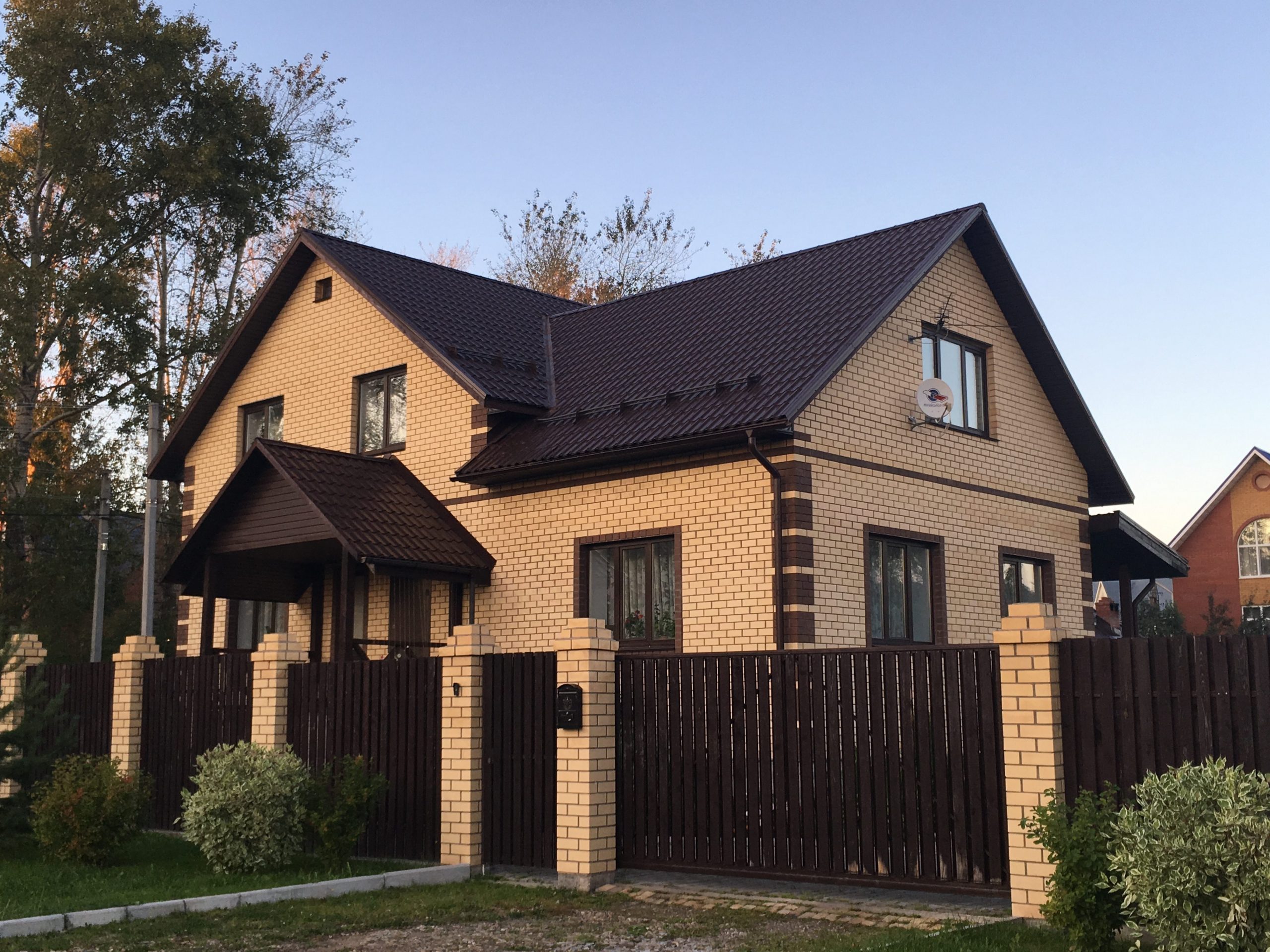 Какие особенности нужно знать о строительстве дома под ключ?